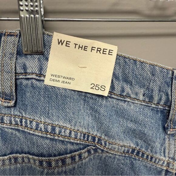 Free People Westward Demi Barrel Jeans - Picture 7 of 9